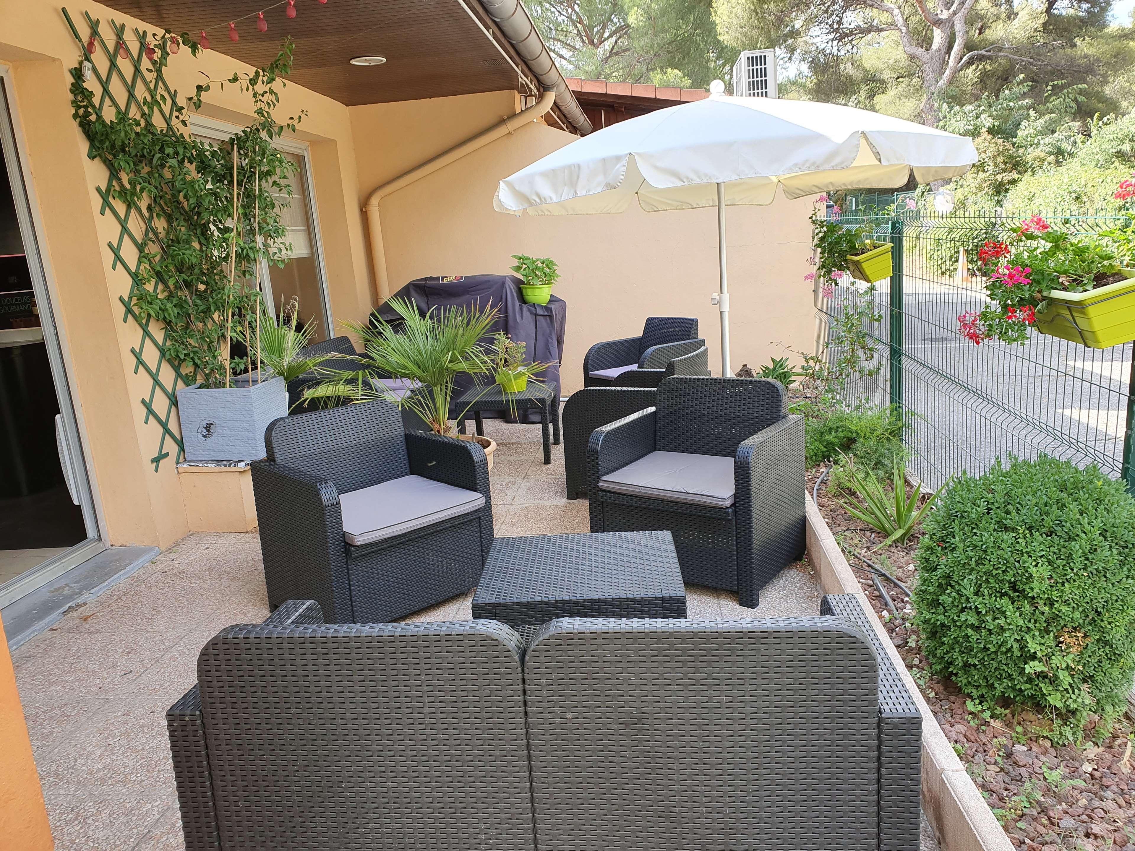 Kyriad Direct Marseille Ouest - Martigues Exterior foto